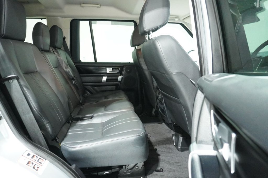 Used Land Rover Discovery 2015 for sale - 76867574: Photo 16