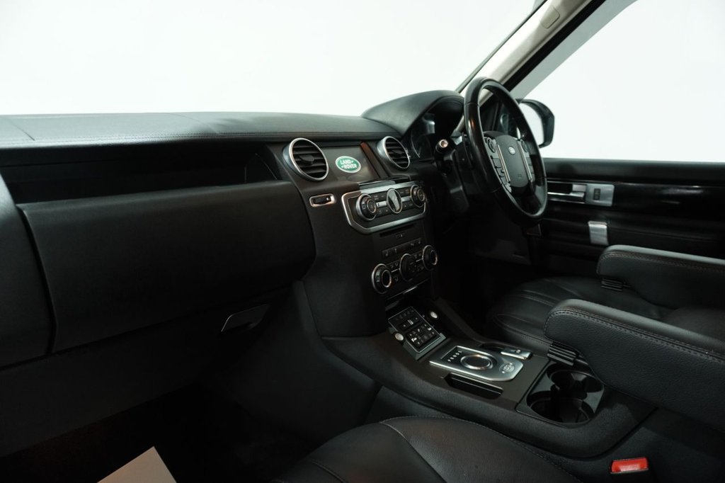 Used Land Rover Discovery 2015 for sale - 76867574: Photo 45