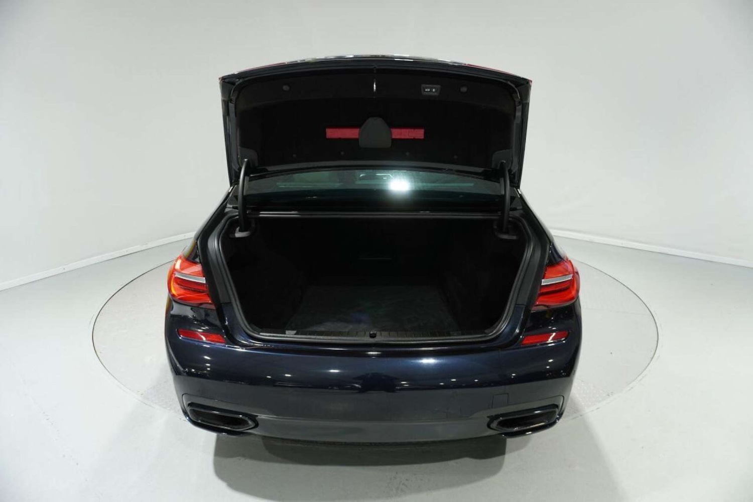 Used BMW 7 Series 2015 for sale - 77061682: Photo 22