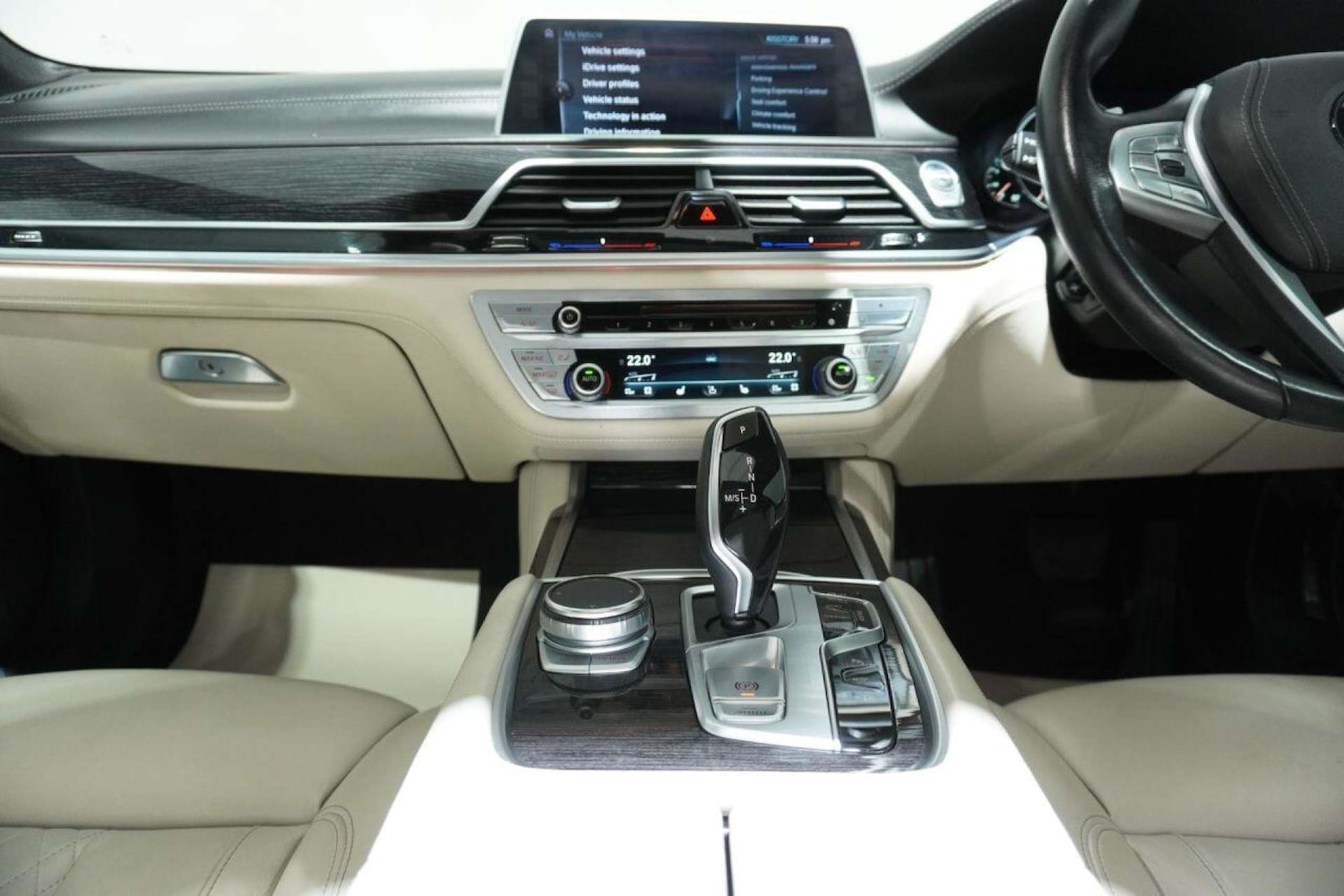Used BMW 7 Series 2015 for sale - 77061682: Photo 35