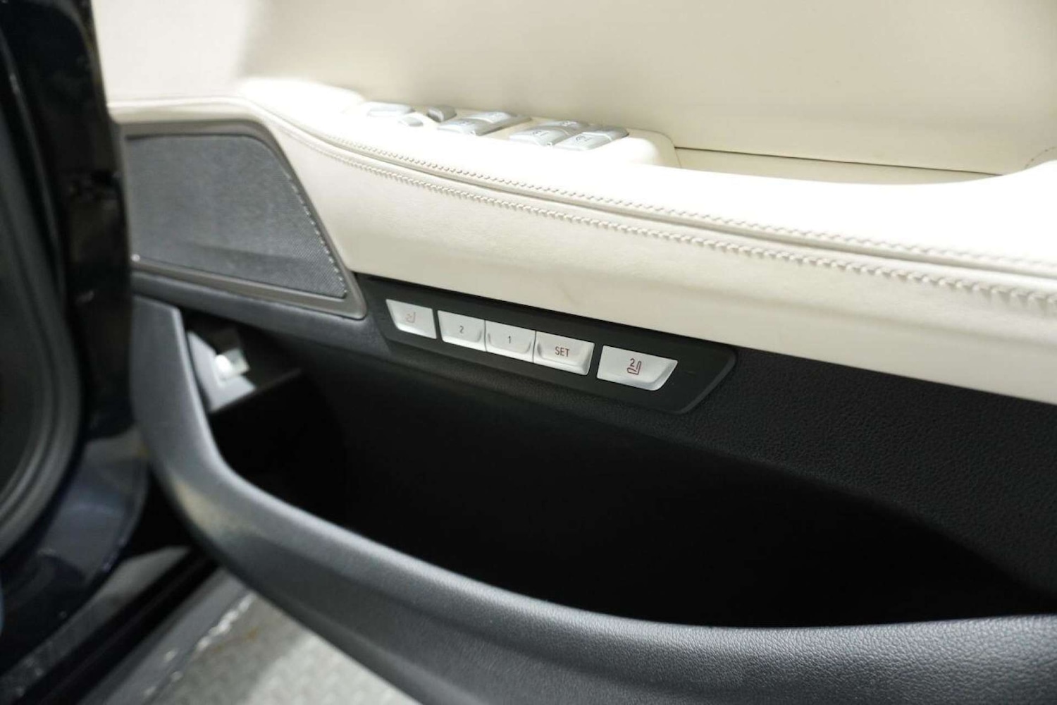 Used BMW 7 Series 2015 for sale - 77061682: Photo 58