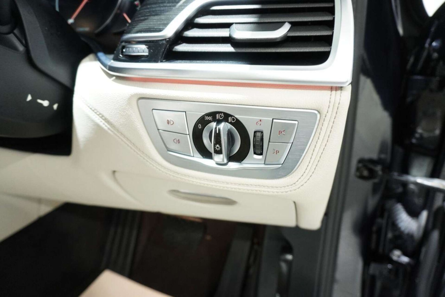 Used BMW 7 Series 2015 for sale - 77061682: Photo 60