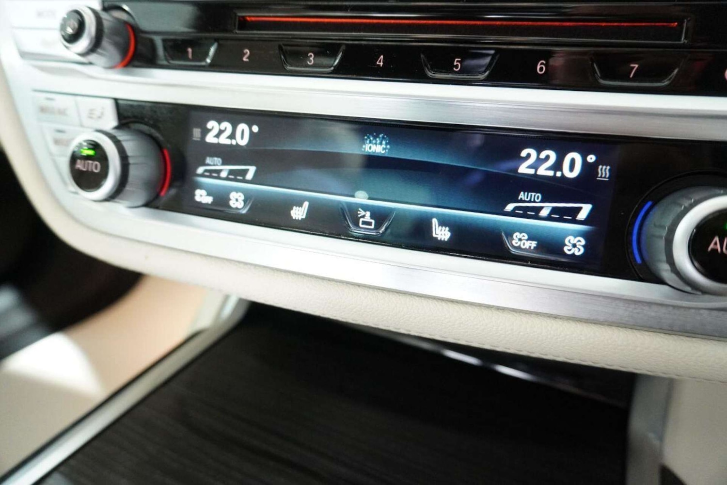 Used BMW 7 Series 2015 for sale - 77061682: Photo 65