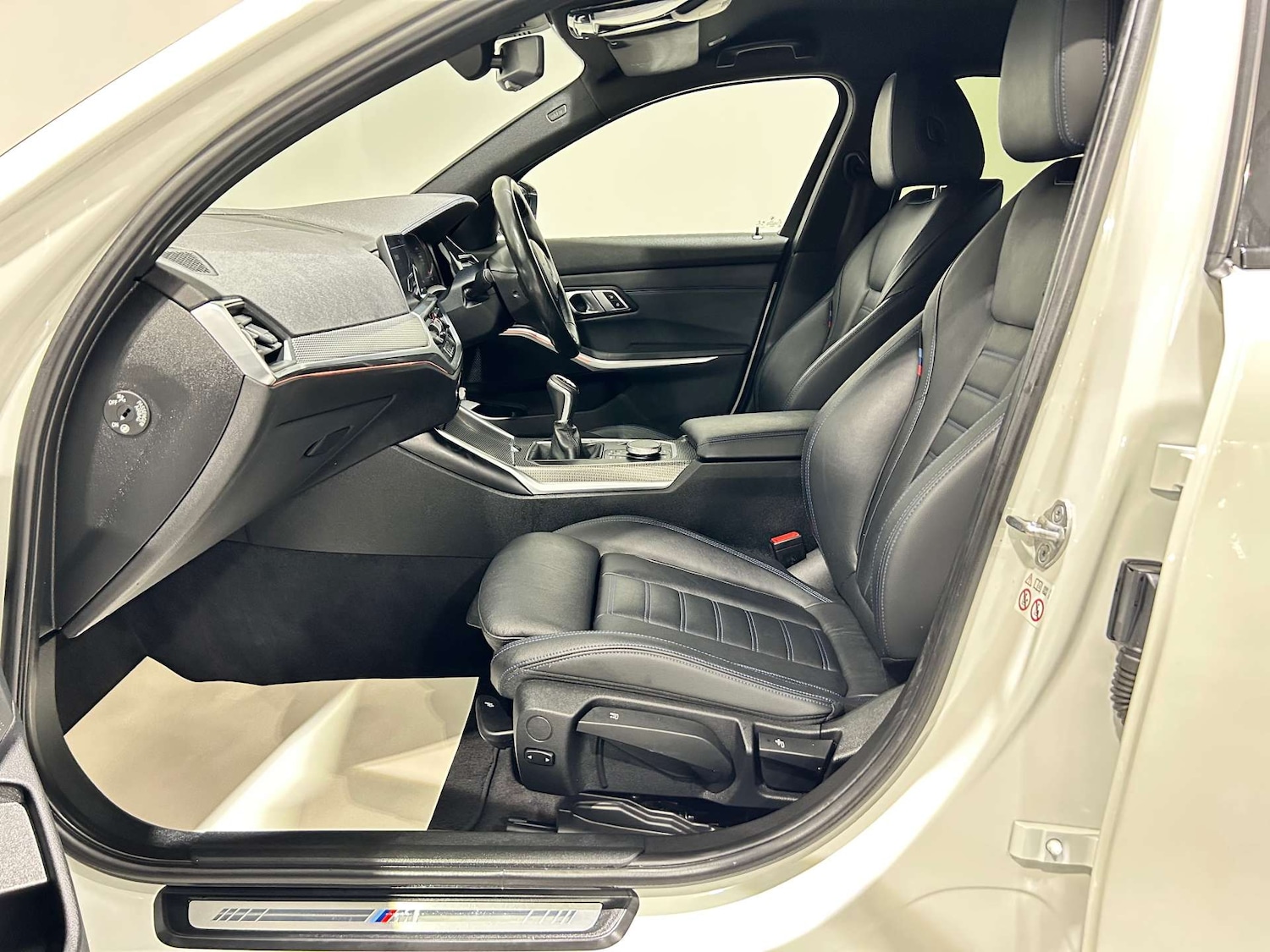 Used BMW 3 Series 2019 for sale - 77172485: Photo 44