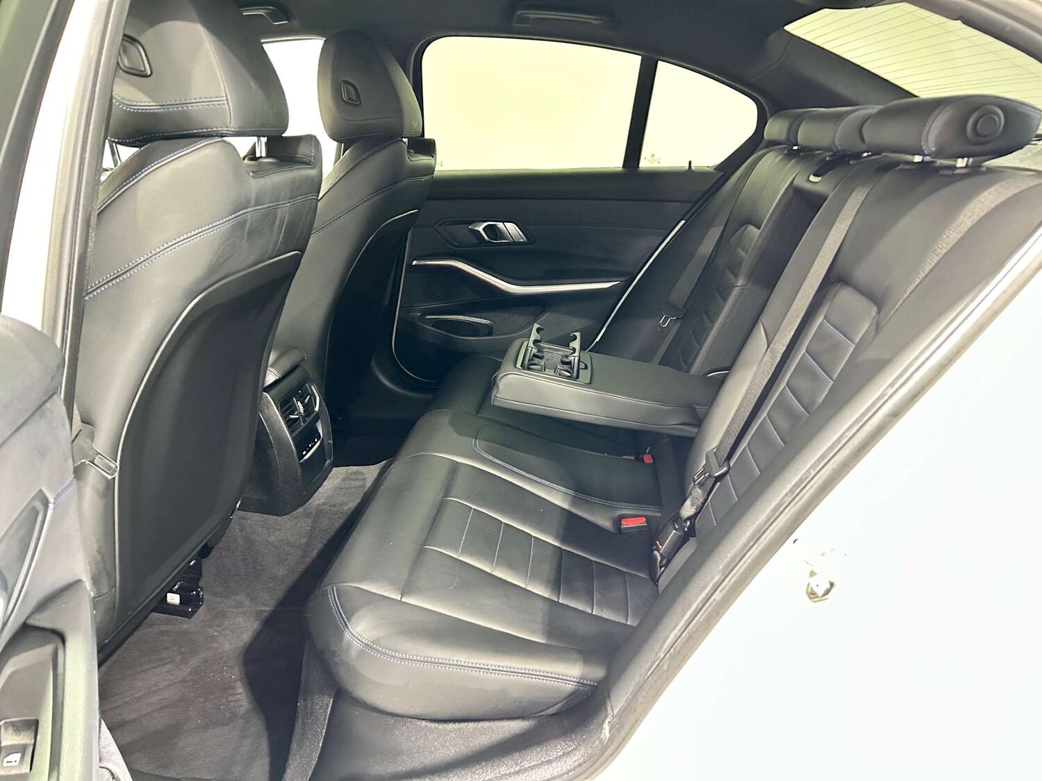 Used BMW 3 Series 2019 for sale - 77172485: Photo 48