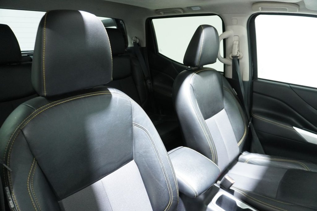 Used Nissan Navara 2020 for sale - 76820512: Photo 13