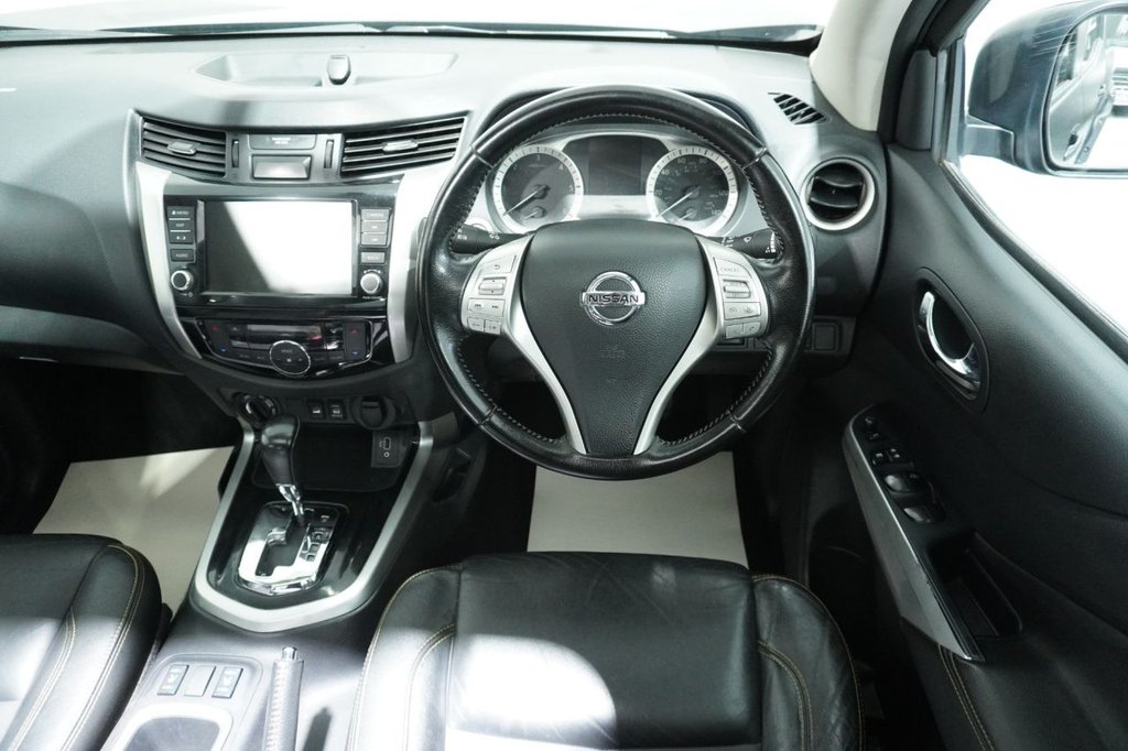 Used Nissan Navara 2020 for sale - 76820512: Photo 35