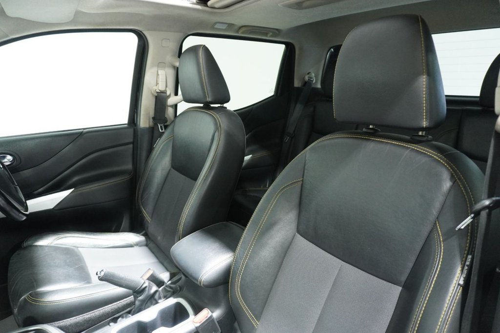 Used Nissan Navara 2020 for sale - 76820512: Photo 49