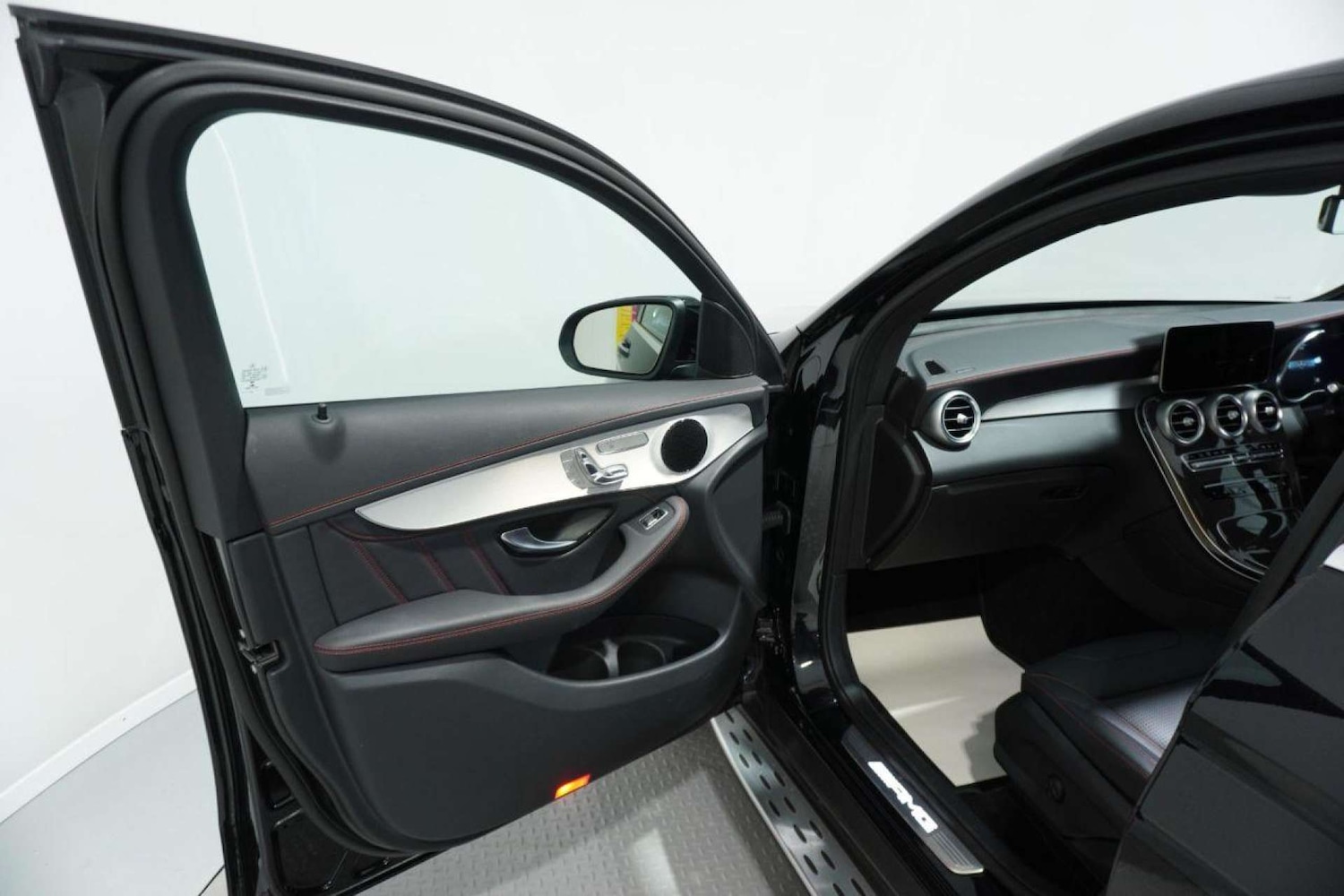 Used Mercedes-Benz GLC 2022 for sale - 77088702: Photo 29