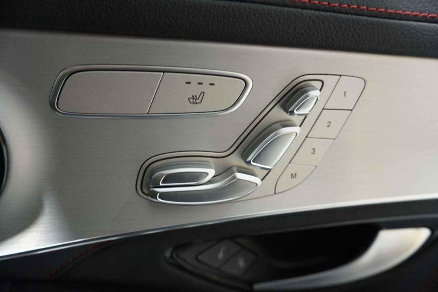 Used Mercedes-Benz GLC 2022 for sale - 77088702: Photo 53