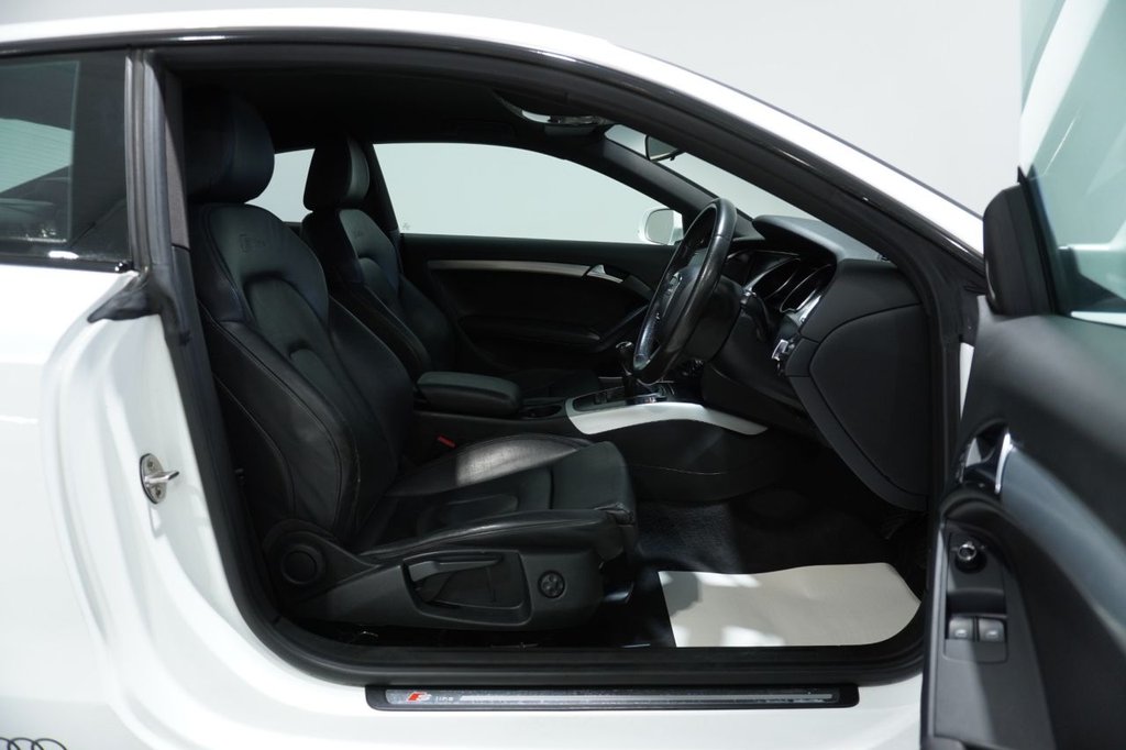 Used Audi A5 2010 for sale - 76820461: Photo 12