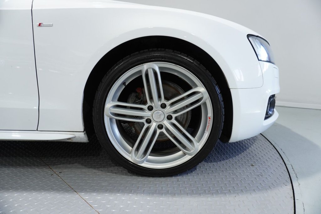 Used Audi A5 2010 for sale - 76820461: Photo 9