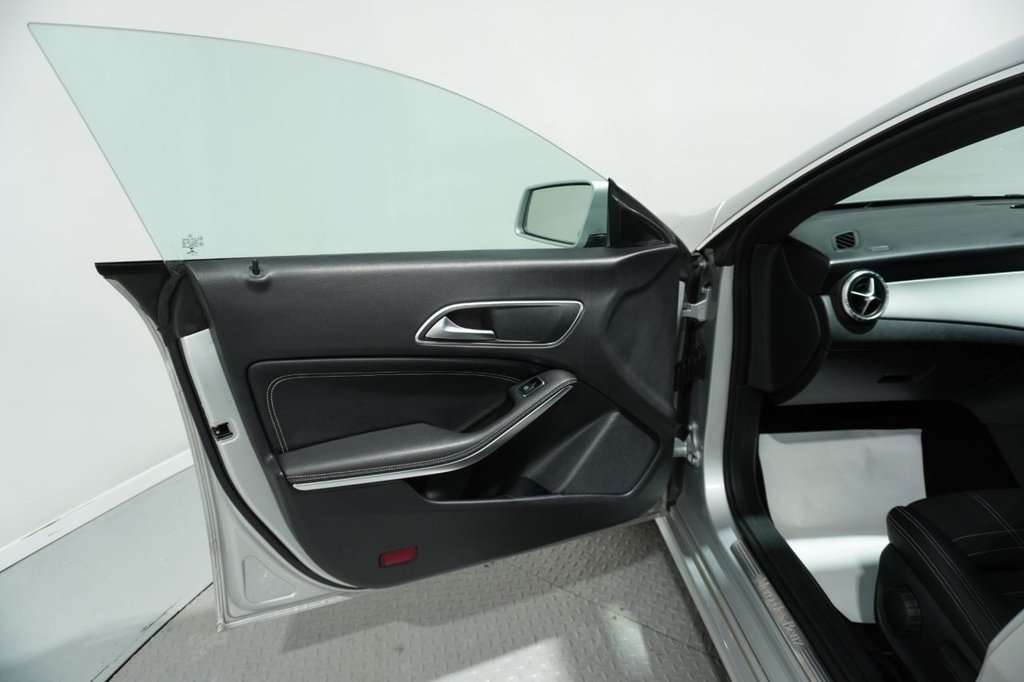 Used Mercedes-Benz CLA 2016 for sale - 76820398: Photo 29