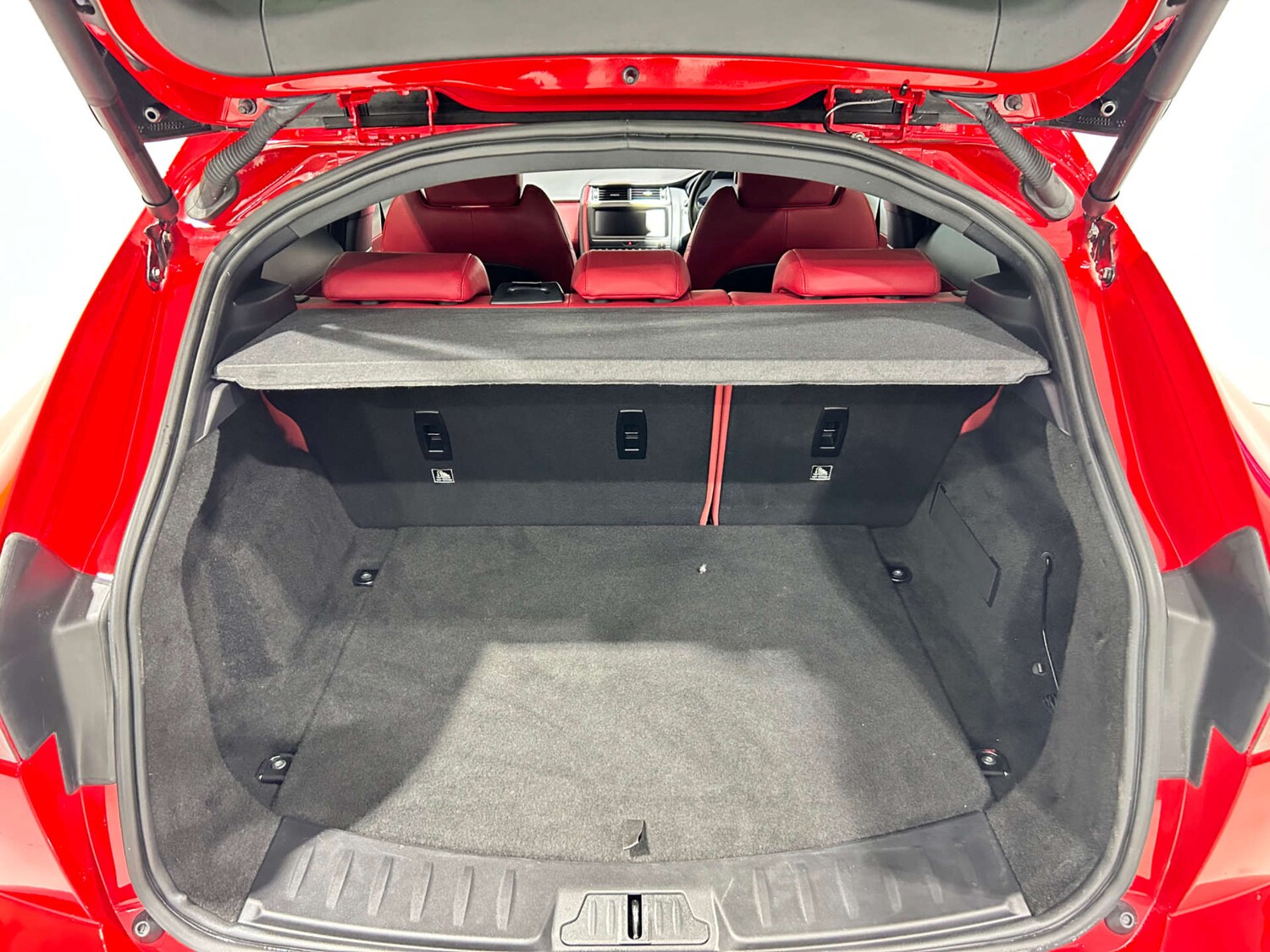 Used Jaguar E-Pace 2019 for sale - 77200697: Photo 25