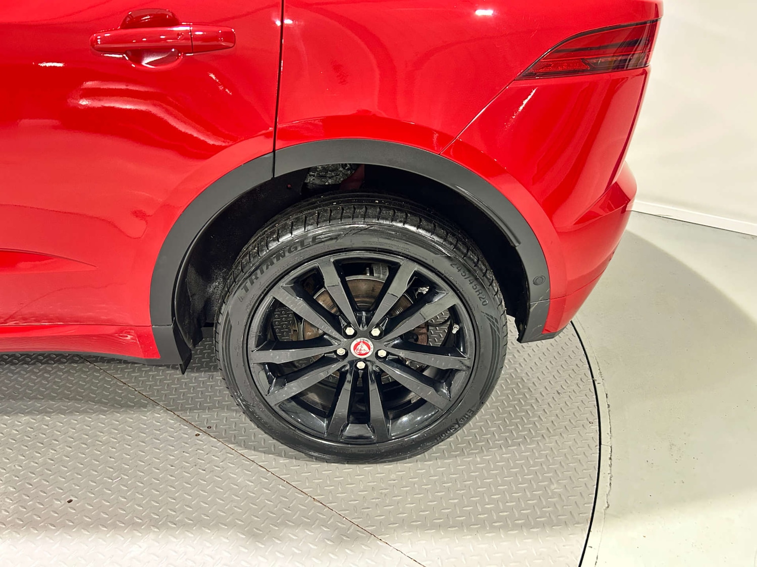 Used Jaguar E-Pace 2019 for sale - 77200697: Photo 36