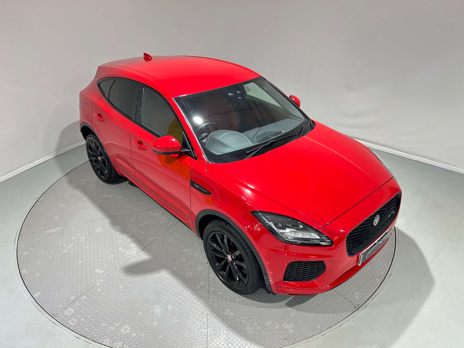 Used Jaguar E-Pace 2019 for sale - 77200697: Photo 4