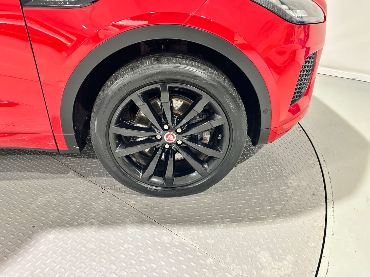 Used Jaguar E-Pace 2019 for sale - 77200697: Photo 6