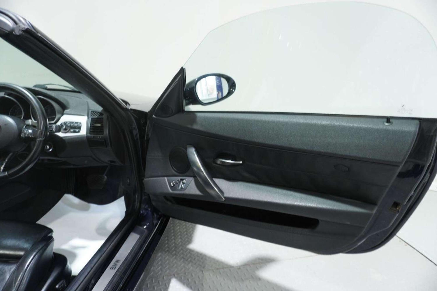 Used BMW Z4 2007 for sale - 77061652: Photo 30