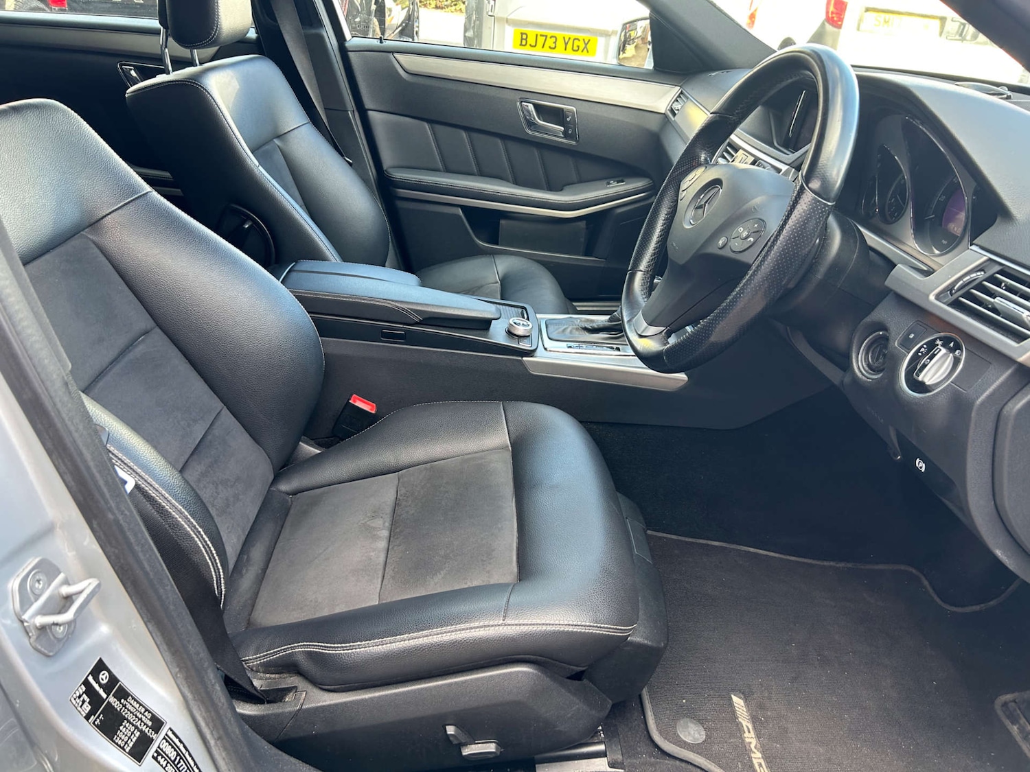 Used Mercedes-Benz E Class 2010 for sale - 78053749: Photo 19