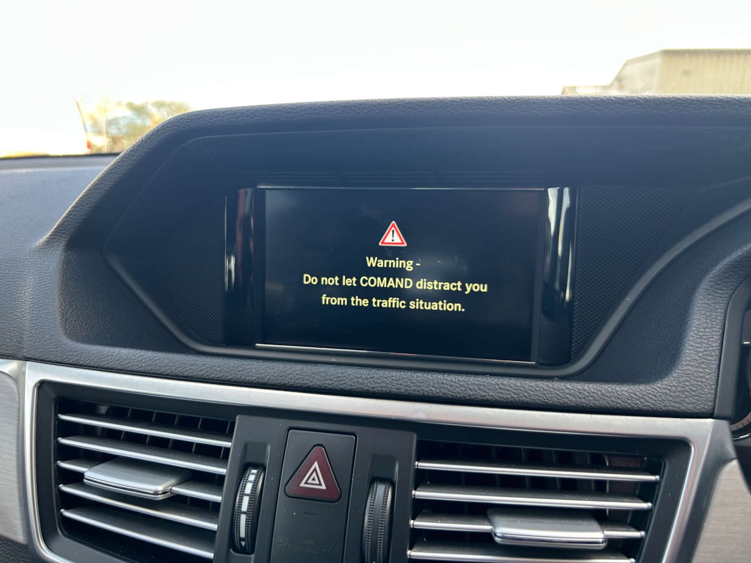 Used Mercedes-Benz E Class 2010 for sale - 78053749: Photo 22