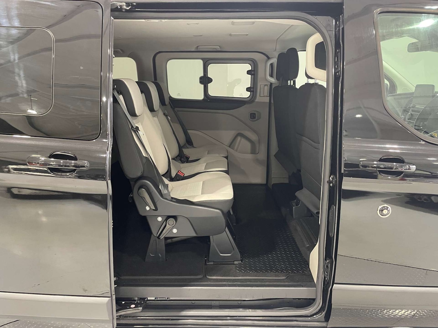 Used Ford Tourneo Custom 2021 for sale - 77535152: Photo 18