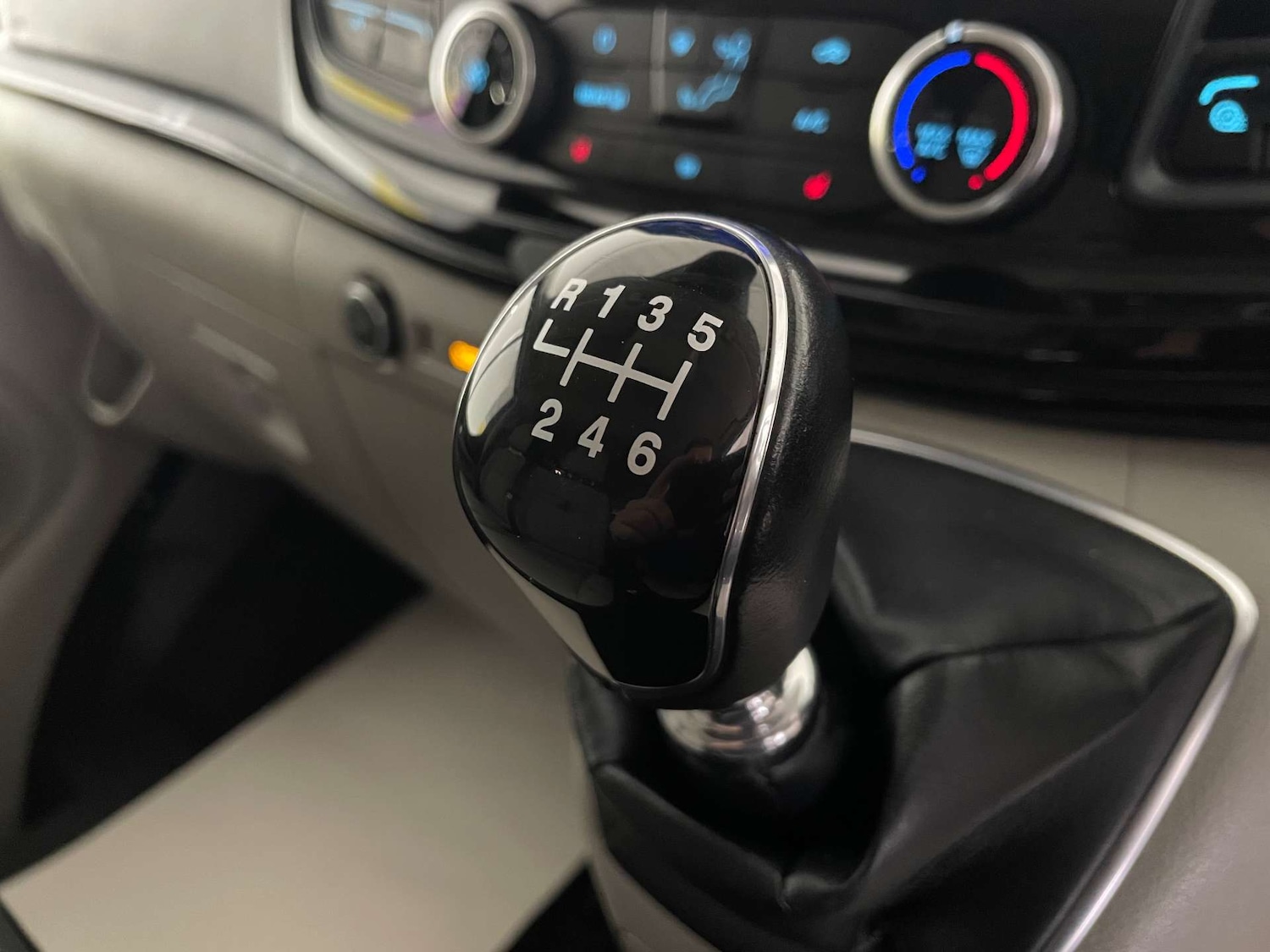 Used Ford Tourneo Custom 2021 for sale - 77535152: Photo 20