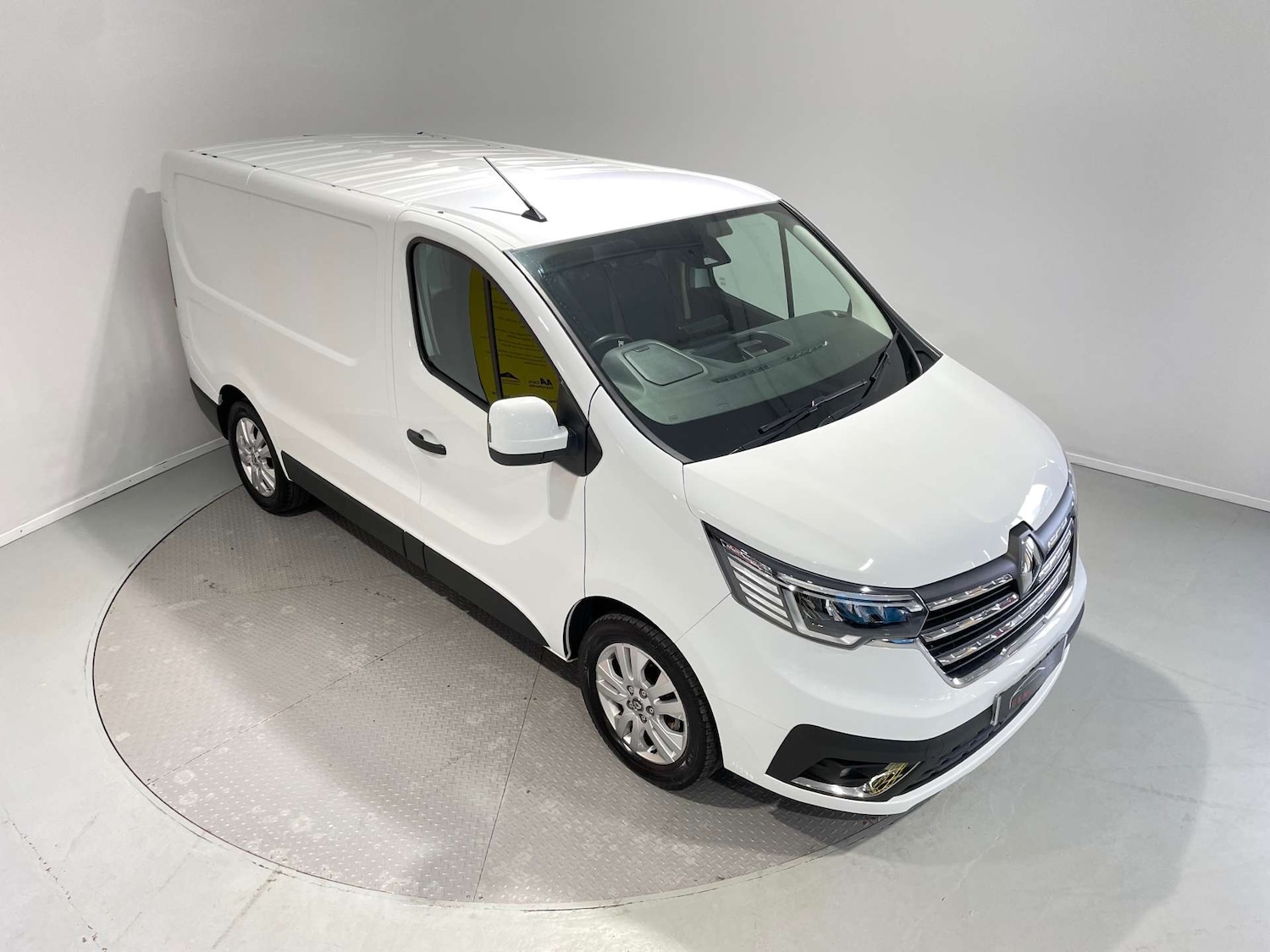Used Renault Trafic 2023 for sale - 77535158: Photo 3