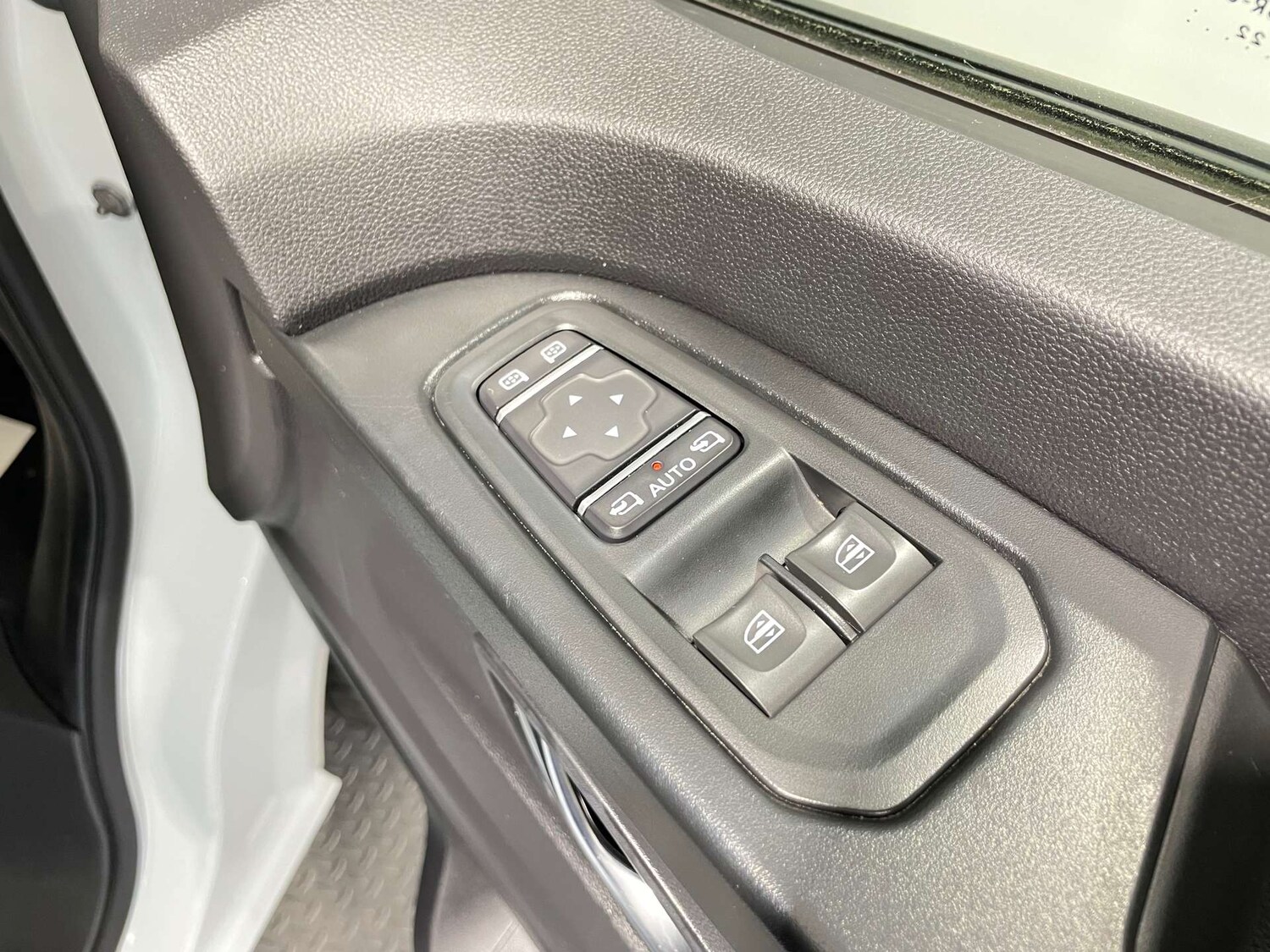 Used Renault Trafic 2023 for sale - 77535158: Photo 46