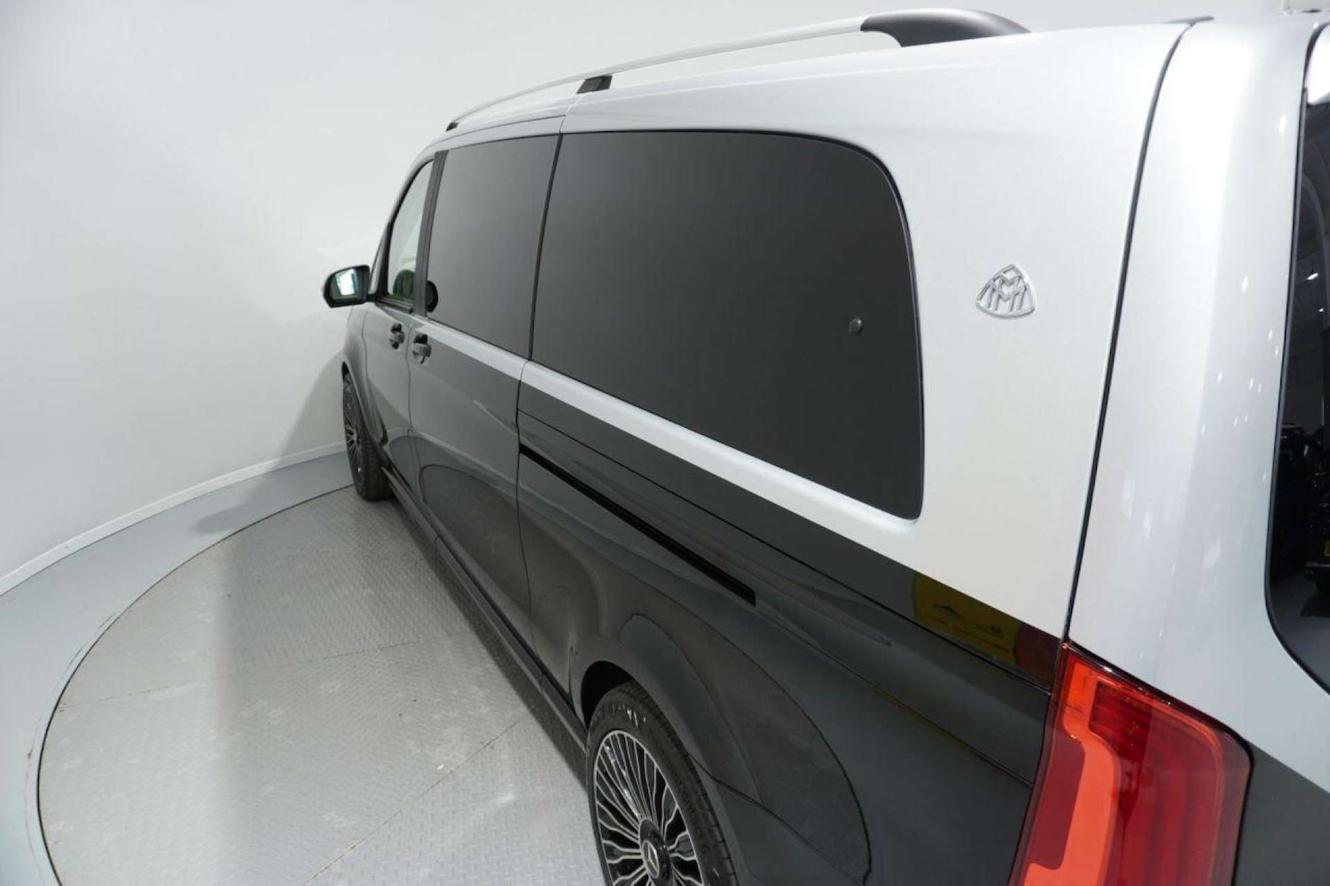 Used Mercedes-Benz V-Class 2022 for sale - 77113482: Photo 21