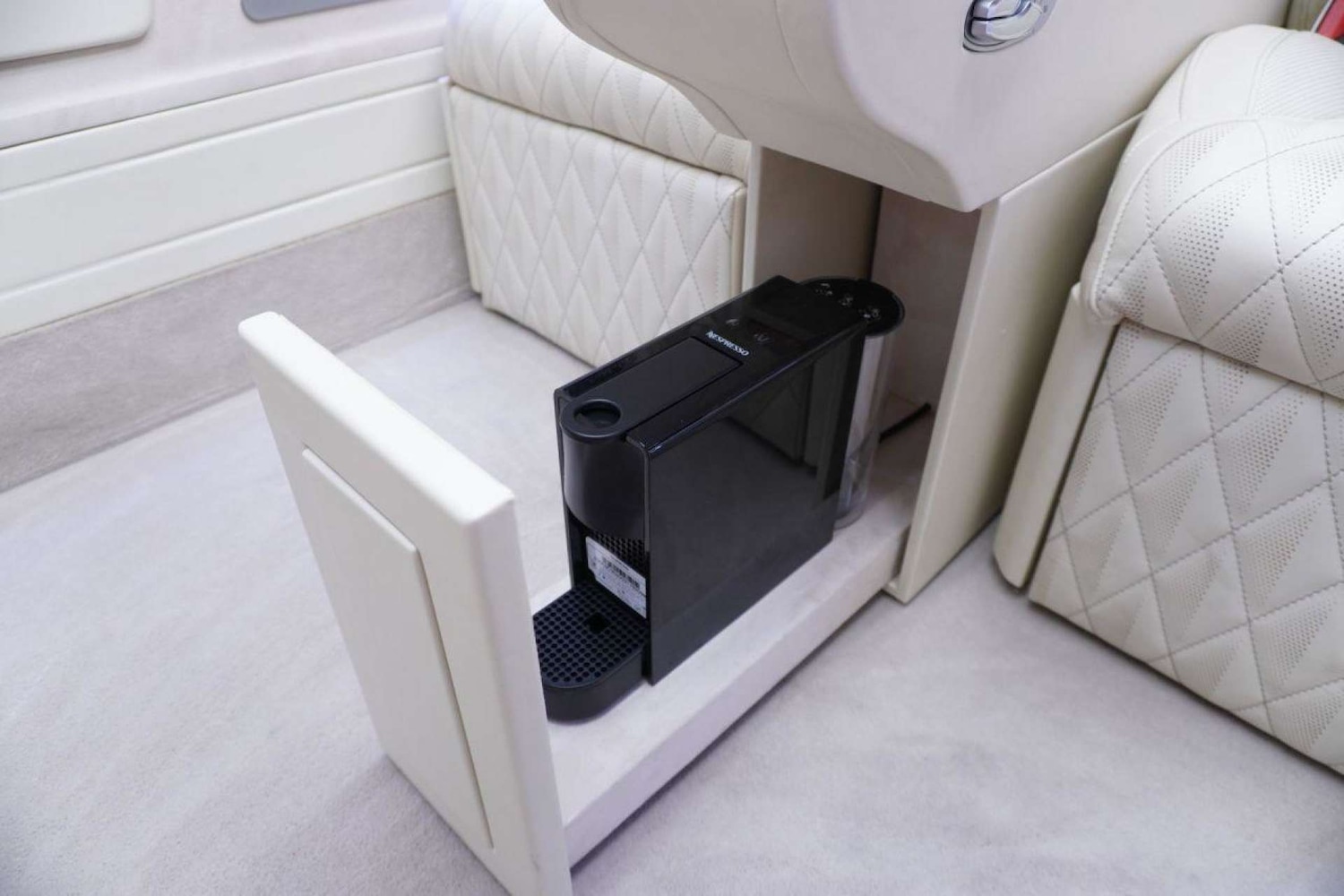 Used Mercedes-Benz V-Class 2022 for sale - 77113482: Photo 61