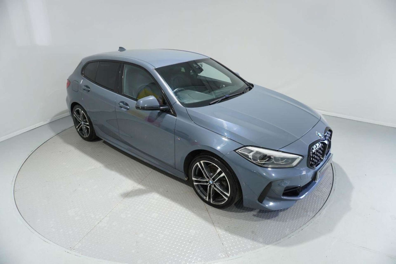 Used BMW 1 Series 2019 for sale - 77061675: Photo 2
