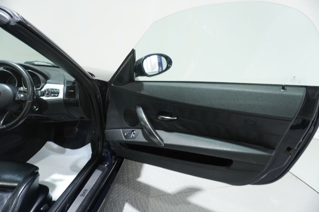 Used BMW Z4 2007 for sale - 76820256: Photo 30