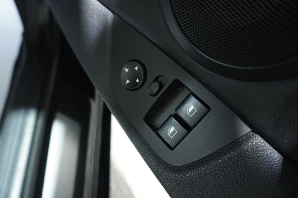 Used BMW Z4 2007 for sale - 76820256: Photo 50