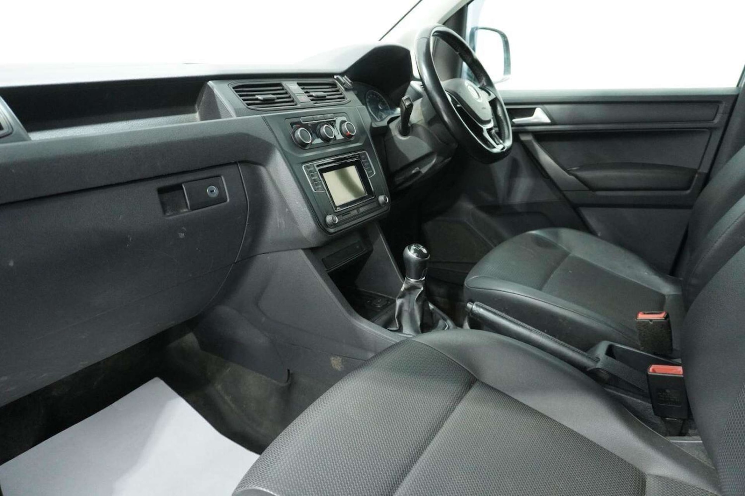 Used Volkswagen Caddy Maxi 2015 for sale - 77061647: Photo 28