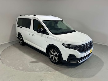Used Ford Tourneo Connect 2023 for sale - 79087521: Photo