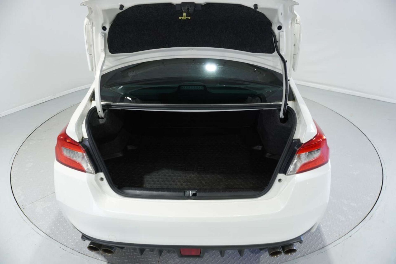 Used Subaru WRX STI 2018 for sale - 77061659: Photo 26