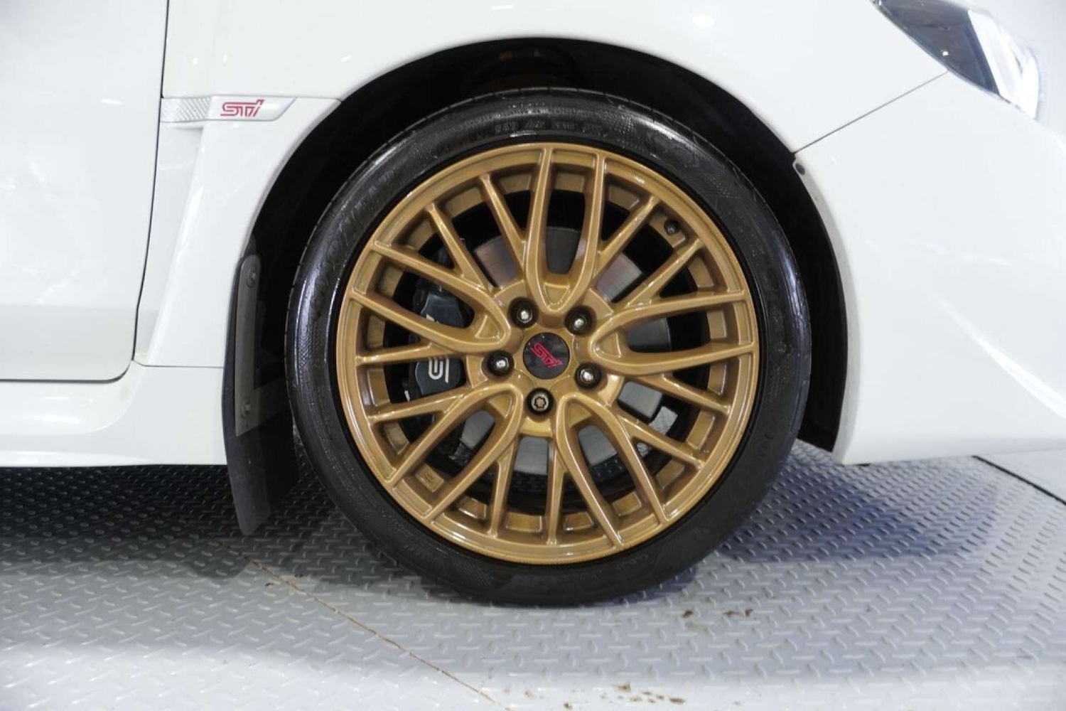 Used Subaru WRX STI 2018 for sale - 77061659: Photo 8