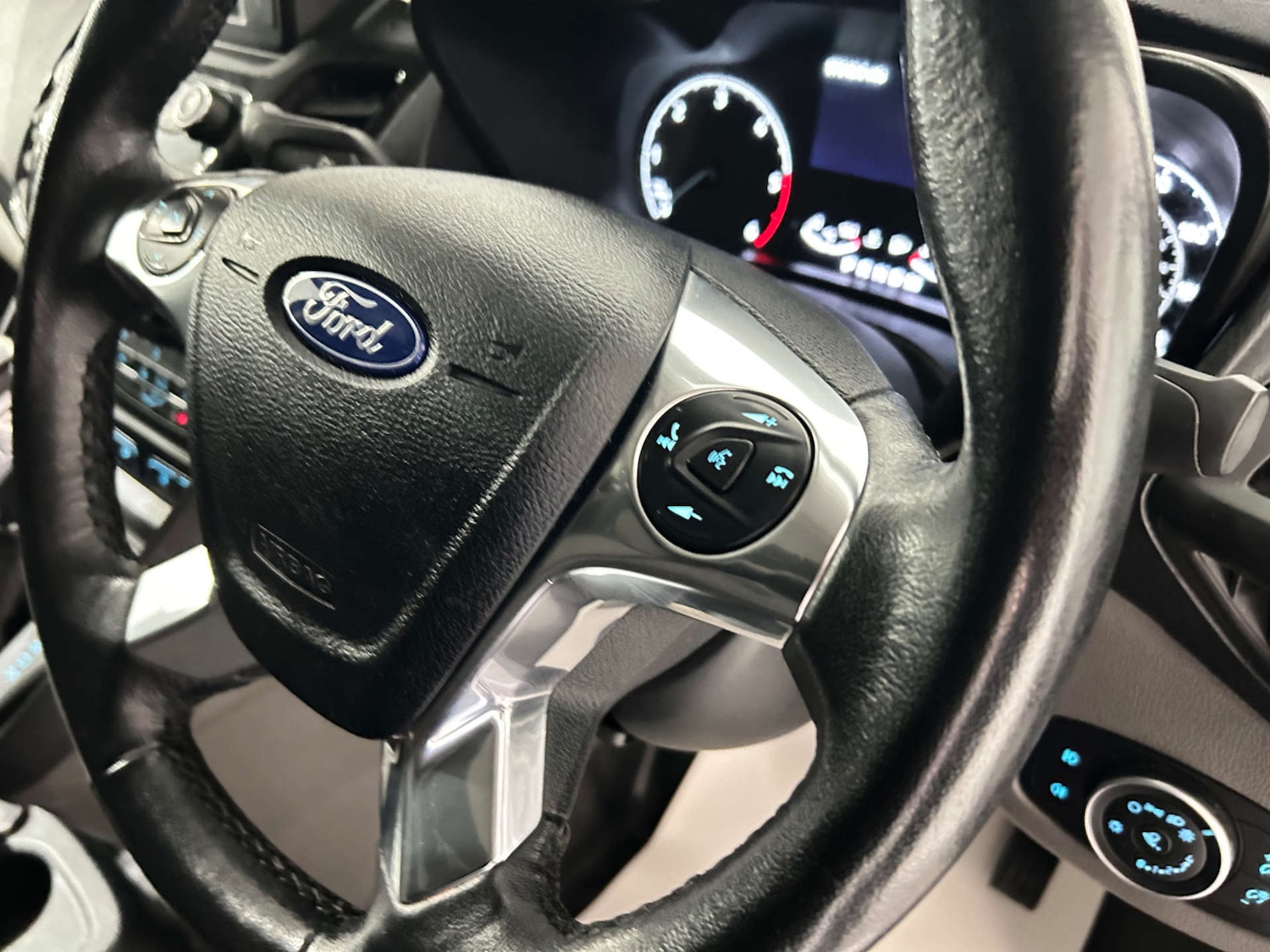 Used Ford Transit Connect 2019 for sale - 77535160: Photo 24