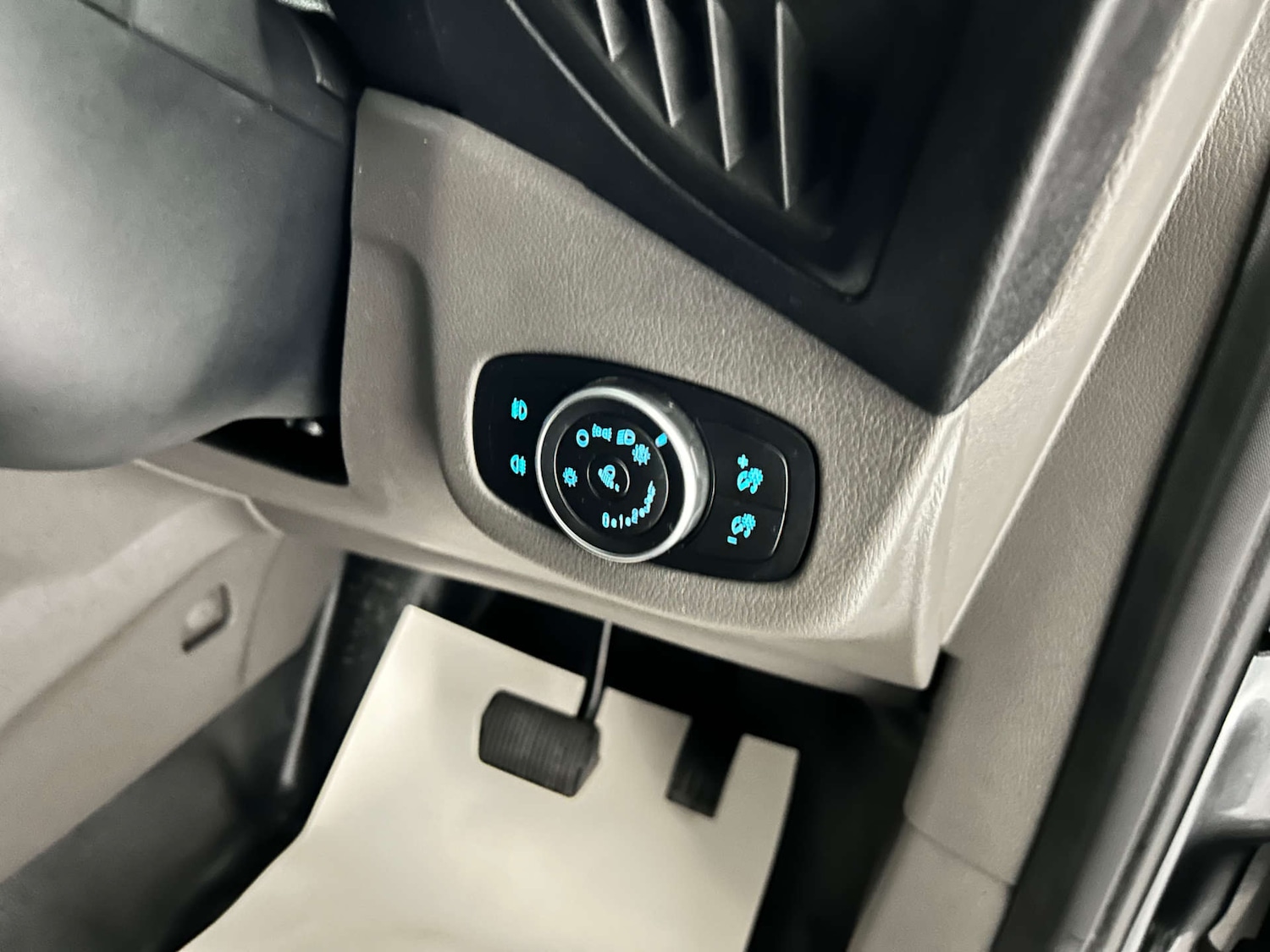 Used Ford Transit Connect 2019 for sale - 77535160: Photo 25