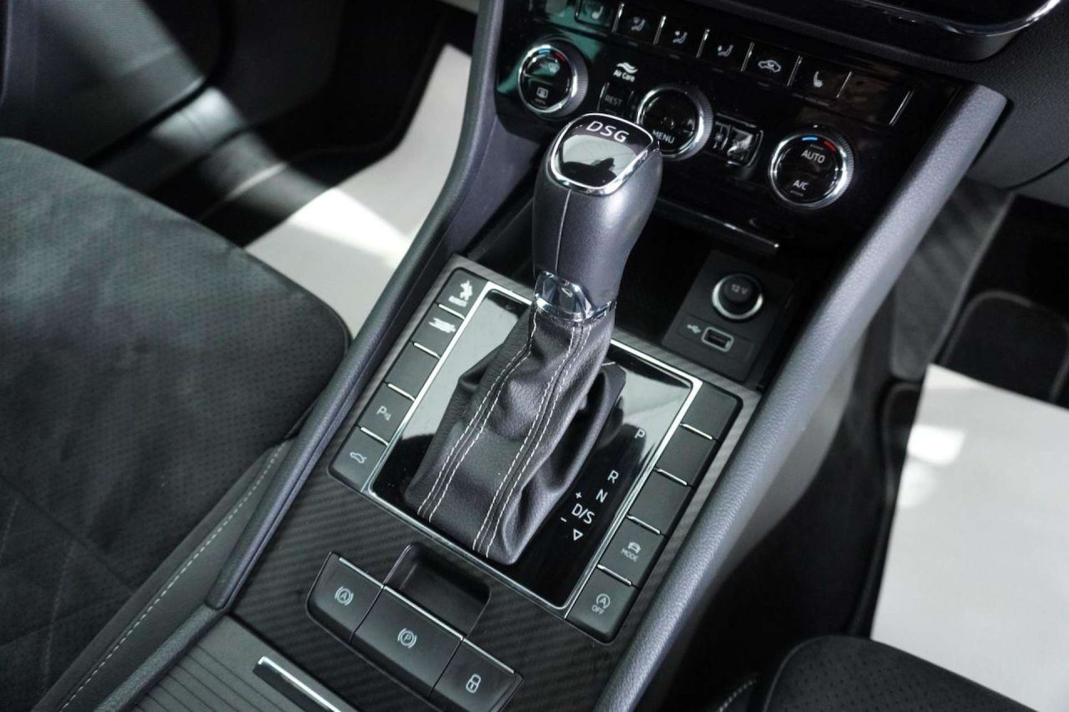 Used Skoda Superb 2019 for sale - 77061627: Photo 58