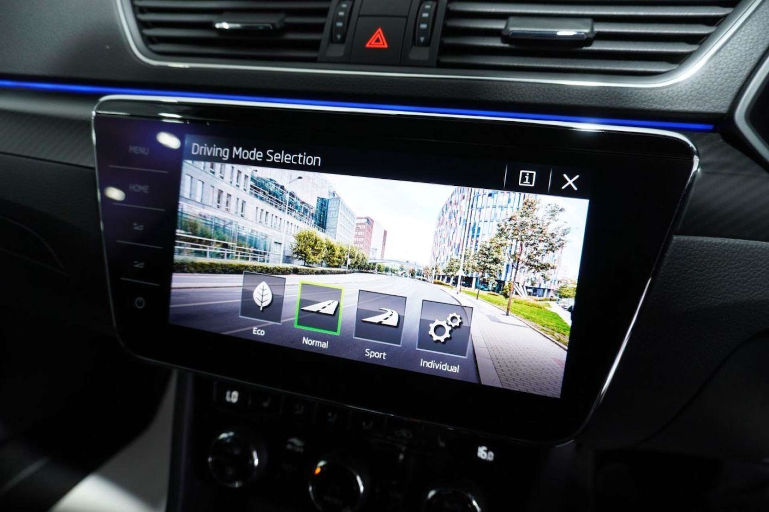 Used Skoda Superb 2019 for sale - 77061627: Photo 82