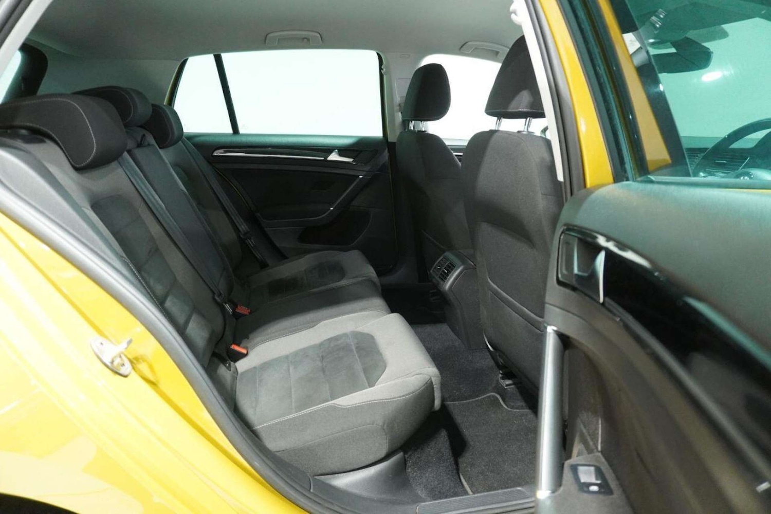 Used Volkswagen Golf 2017 for sale - 77061690: Photo 15