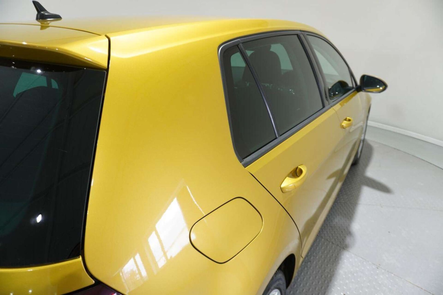 Used Volkswagen Golf 2017 for sale - 77061690: Photo 26