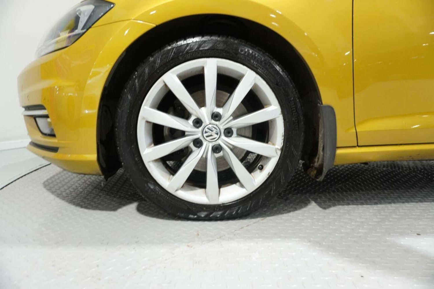 Used Volkswagen Golf 2017 for sale - 77061690: Photo 39