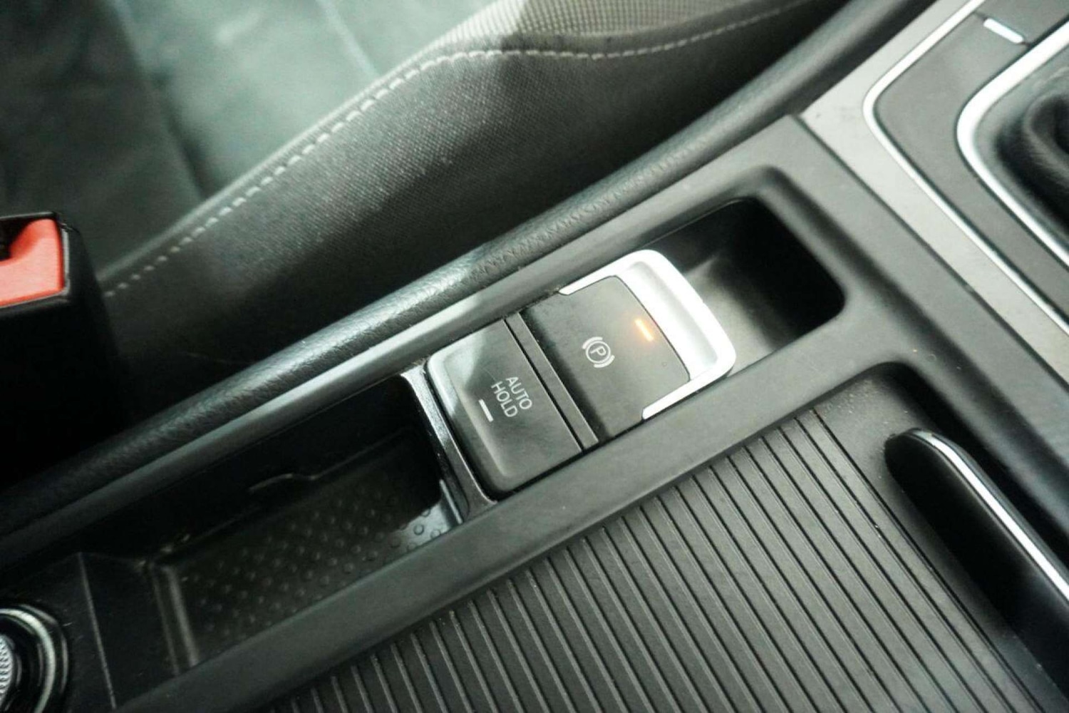 Used Volkswagen Golf 2017 for sale - 77061690: Photo 67