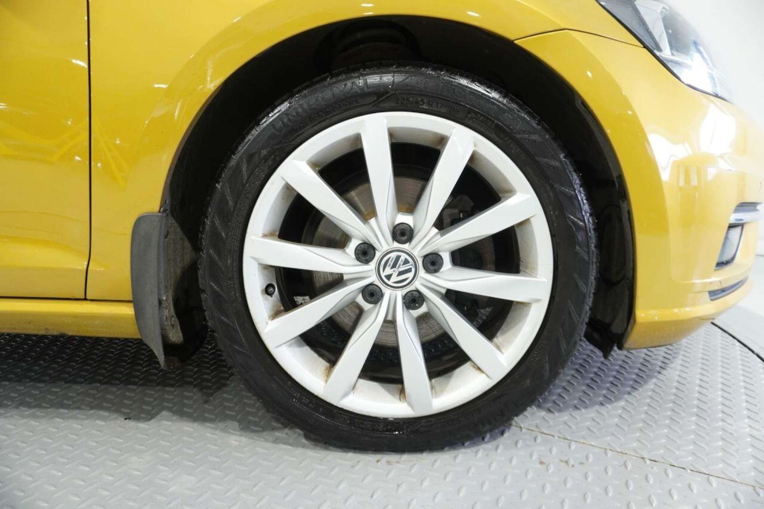 Used Volkswagen Golf 2017 for sale - 77061690: Photo 7