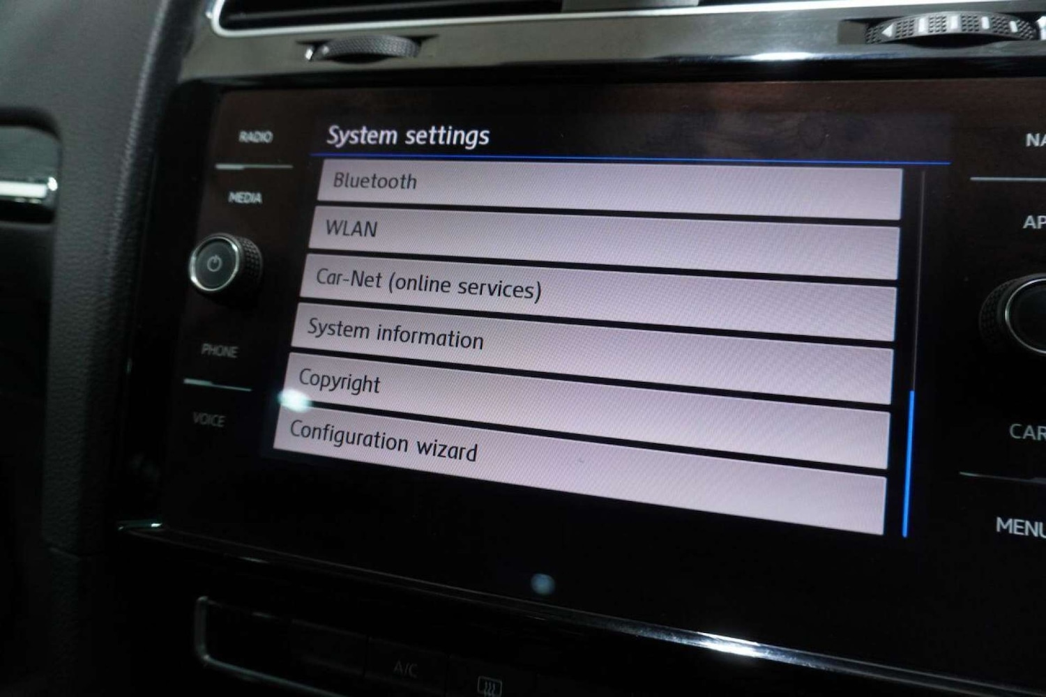 Used Volkswagen Golf 2017 for sale - 77061690: Photo 88