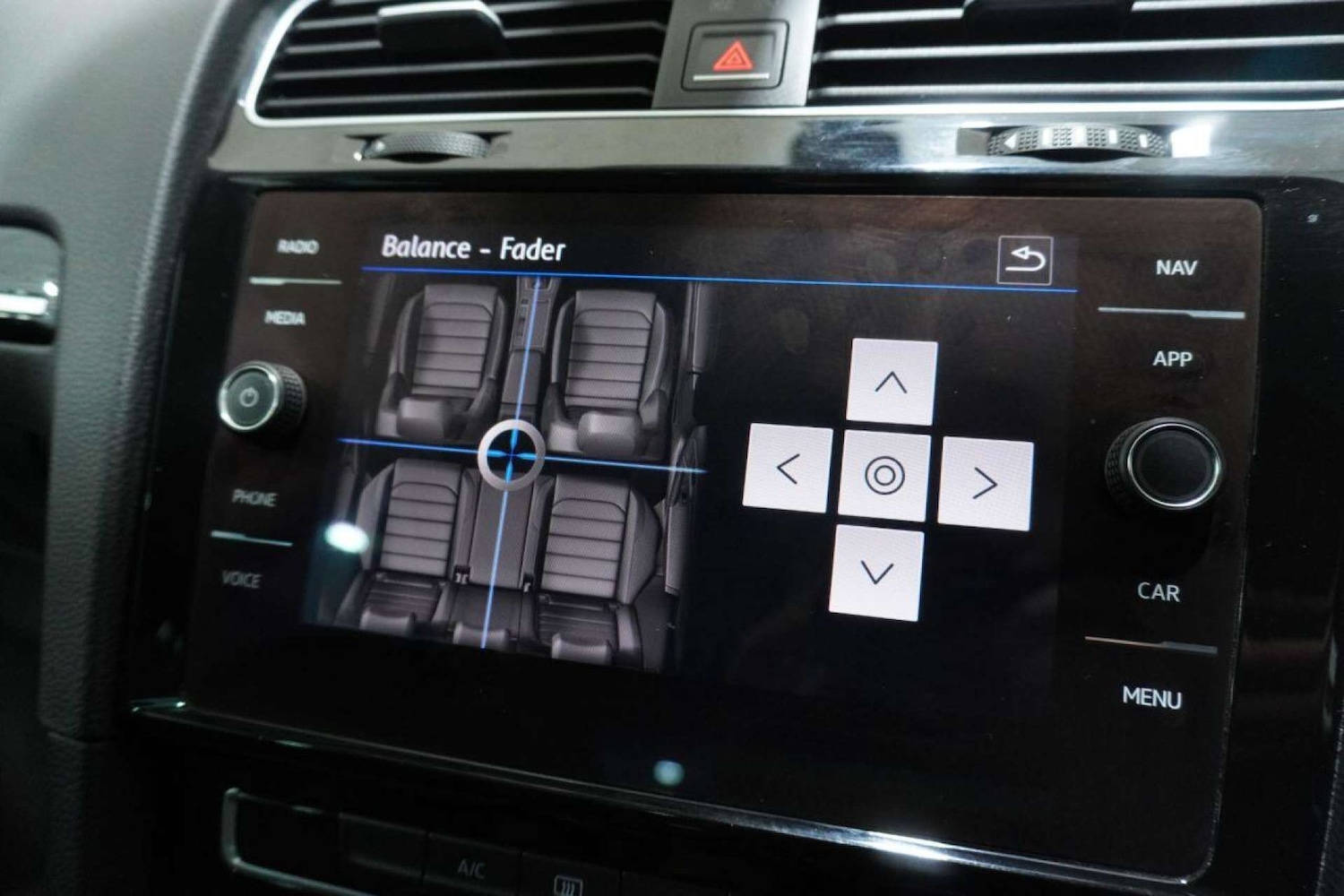 Used Volkswagen Golf 2017 for sale - 77061690: Photo 95