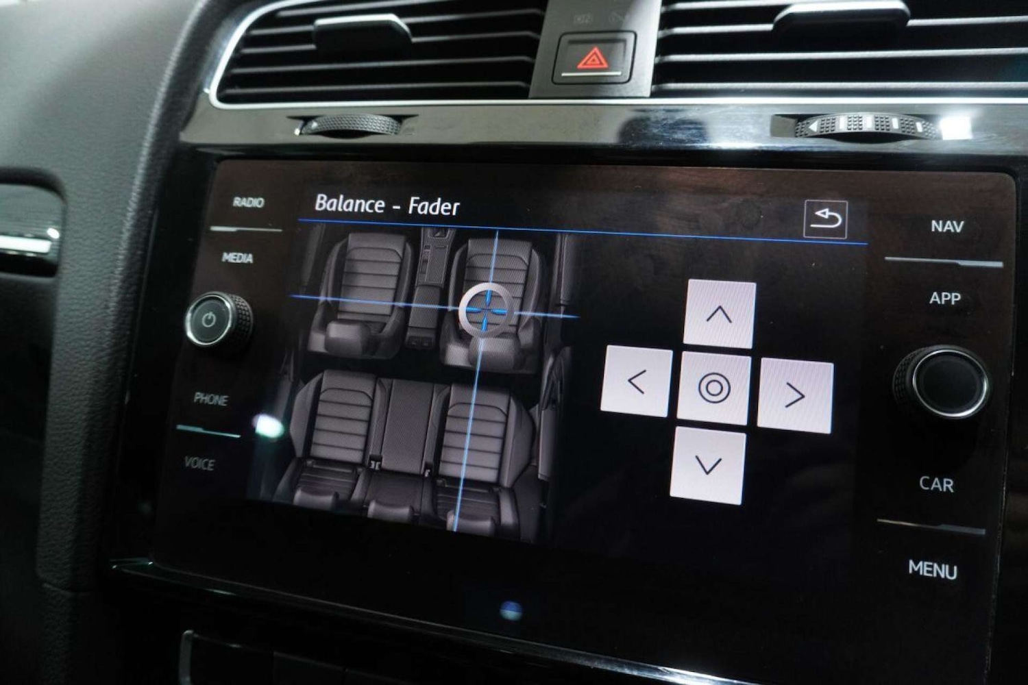 Used Volkswagen Golf 2017 for sale - 77061690: Photo 96