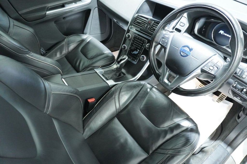 Used Volvo XC60 2016 for sale - 76820684: Photo 10